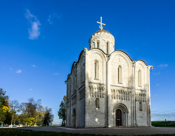 Дмитриевский собор. / ***