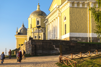 Прихожане храма / К утренней службе
