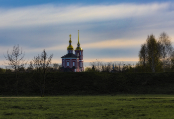 Церковь Бориса и Глеба / Открытки Суздаля. 
Церковь святых благоверных князей Бориса и Глеба на Борисовой стороне (Борисоглебская церковь, храм в честь Иконы Божией Матери Живоносный Источник на Борисовой Стороне)