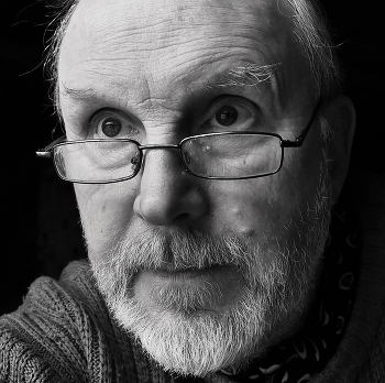 "Чем больше я живу - тем глубже тайна жизни ..." / ***