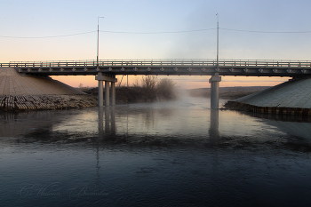 Чуть выше переката / Апрельский мост