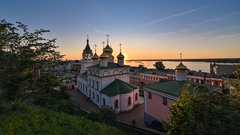 по вечернему городу / Нижний Новгород