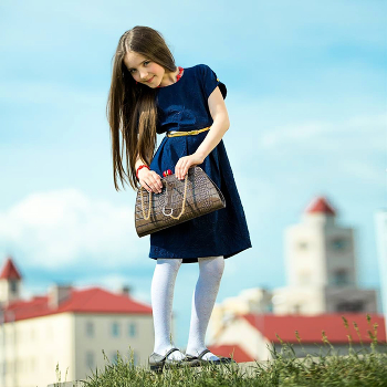 Юная модница . / ***