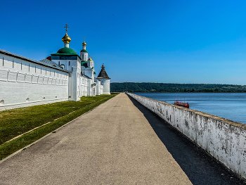 Путь вперёд / 2023 / Мобильная фотография / iPhone 13 Pro