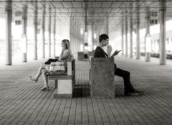 Зал ожидания / ***