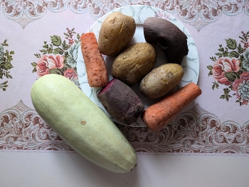 Не голландский / Я смотрю, тут сейчас под натюрмортами спорят, Северус опять же скоро забанен будет.
Снято телефоном