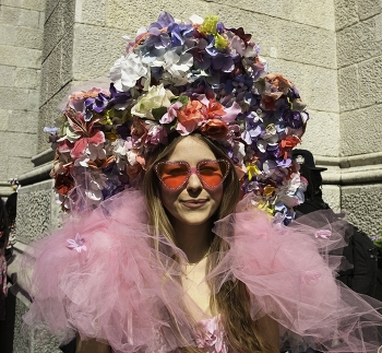 Bonnet parade / New York bonnet parade