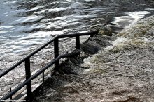 Разлив... / Больше фотографий здесь: http://olehnovich.livejournal.com/