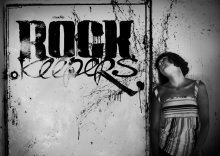 Rock keepers / неожиданно обнаруженная дверь
