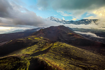 Закат возле Толбачиков / Вулканы Острый и Плоский Толбачик