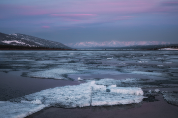 Июньским вечером / Озеро Момонтай. Колыма. Магаданская область. 04 июня 2025