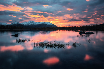 Мистичный рассвет / Озеро Юг. Колыма. Магаданская область. 05 сентября 2025.