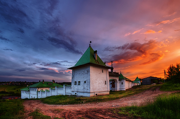 ... вечер в Богородице-Рождественском Анастасовом монастыре ... / ... летний вечер в Богородице-Рождественском Анастасовом монастыре, Тульская область, Одоевский район, село Анастасово ...
