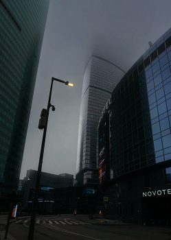 туман в сити / город туман