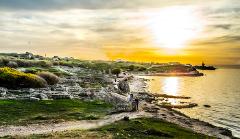 Закат над Херсонесом. / Крым. Севастополь.