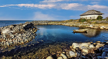 Каменная гавань. / Соловки. Большой Заяцкий остров-Андреевская пустынь во имя Андрея Первозванного. Первая в России каменная гавань.