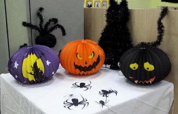 В ночь на Хэллоуин / В ночь на Хэллоуин