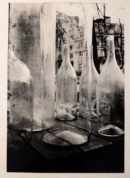 Бутылки. Лит-печать / На сайте нынче модно натюрморты.