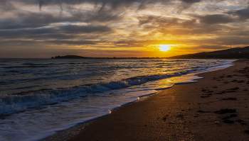 восход в бухте Морской пехоты / Азовское море