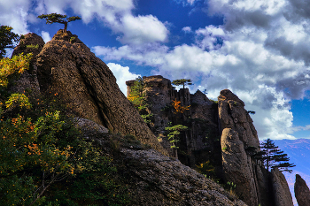 В Долине Привидений / Крым, Южный Демерджи
