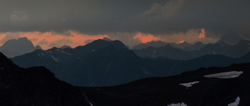 Сумеречный Архыз / Архыз. Над оз. Семицветным