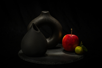 Натюрморт с яблоком и мандарином / тот же натюрморт версия 3