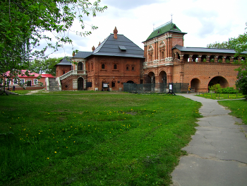 Крутицкое подворье / Крутицкое подворье в Москве. Май 2024.