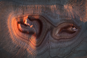 &quot;Красный Каньон - Мангистау&quot; / Каньон сформирован глинами разных цветов. Западный Казахстан, Мангистау.
Актуальную информацию о своих фототурах теперь я публикую здесь https://t.me/arskashkarov