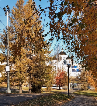 Солнечный день в сентябре / прогулка по району