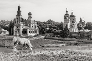 Утро в старом городе С. / Сюжет из города Серпухов 2018 год.