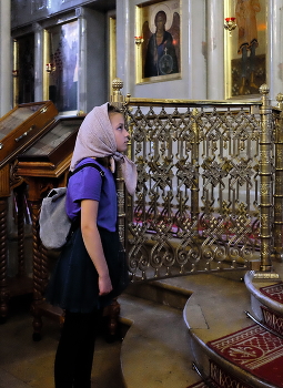 Дети в церкви. / Монастырь. Повседневная жизнь.