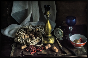 ..... "На столе"..... / предметная композиция