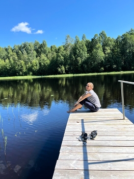 Оля у озера / отдых