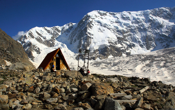 Джанги-Кош / Кавказ, Безенги. Хижина Джанги-Кош