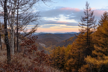 Осенний вечер на таежном перевале / 22.10.25