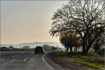 Там за туманами... / ...любят нас и ждут. На трассе Анапа - Краснодар. Ноябрь.