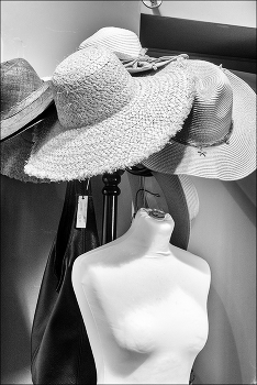 в шопе. натюрмортъ / ***