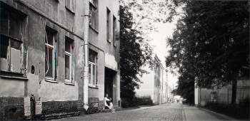 &nbsp; / песня окон и стен