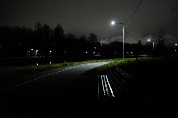 Скамейка в парке / ***