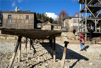 ЧТО / ПРОИСХОДИТ?!?!?!