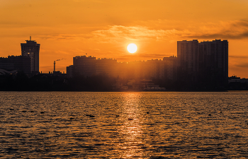 Закат над городом / Водохранилище &quot;Дрозды&quot;. Минск.