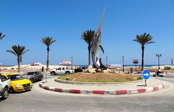 В Тунисском порту / В Тунисском порту