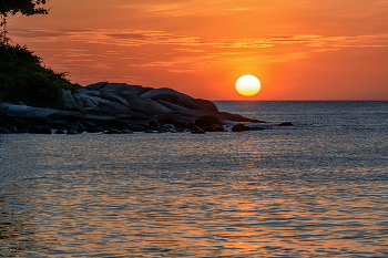 Пхукетский закат / о.Пхукет, пляж Ката, февраль 2019
