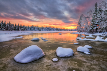 Зимние переливы... / Кольский, Ноябрь 2025
Расписание туров
- 30 декабря - 8 января 2026 Новый год в Ворзогорах - МЕСТ НЕТ
- 24 января - 1 февраля 2026 Архангельская область. Ворзогоры, Кимжа, Пинега и т.д. - места есть
- 14 - 22 Февраля 2026 За Сиянием на Кольский - МЕСТ НЕТ
- 15 - 25 апреля 2026 Неземные пейзажи Казахстана. Мангистау - места есть
- 23 - 31 мая 2026 Реликтовая Русь - Весна в Кенозерье - 2 места
- 6 - 14 июня 2026 Белые ночи на Ладоге. Лахденпохья - места есть
- 20 июня - 5 июля 2026 Встречаем весну на озере Джека Лондона - места есть
- 11 - 26 июля 2026 Деревянное зодчество Архангельской области. К Белому морю вдоль Онеги и дальше - места есть
- 29 августа-13 сентября 2026 Золотая осень на озере Джека Лондона. Колыма - места есть
- 19 - 27 сентября 2026 Реликтовая Русь - Золотая осень в Кенозерье - места есть
- 3 - 11 октября 2026 Золотая осень на Ладоге. Питкяранта - места есть
