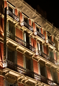 Ночная Барселона / ***