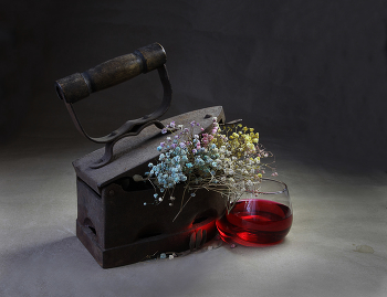 &nbsp; / Раствор марганцовки и принтерной краски притворяющийся вином