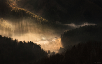 Место под солнцем / Словения, далекий 2020-ый год.
Примерно за две недели до закрытия всех границ...
(с) https://phototravel.pro