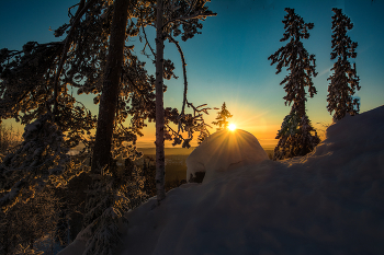 Утреннее солнце / Уральская природа
