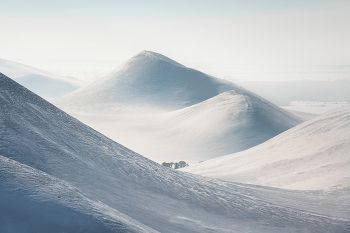&quot;Зимний минимализм&quot; / Оренбургская область, Южный Урал.
Актуальную информацию о своих фототурах теперь я публикую здесь https://t.me/arskashkarov