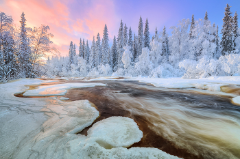 Дыхание зимы.. / Кольский, Ноябрь 2025
Расписание туров
- 30 декабря - 8 января 2026 Новый год в Ворзогорах - МЕСТ НЕТ
- 24 января - 1 февраля 2026 Архангельская область. Ворзогоры, Кимжа, Пинега и т.д. - места есть
- 14 - 22 Февраля 2026 За Сиянием на Кольский - МЕСТ НЕТ
- 15 - 25 апреля 2026 Неземные пейзажи Казахстана. Мангистау - места есть
- 23 - 31 мая 2026 Реликтовая Русь - Весна в Кенозерье - 2 места
- 6 - 14 июня 2026 Белые ночи на Ладоге. Лахденпохья - места есть
- 20 июня - 5 июля 2026 Встречаем весну на озере Джека Лондона - места есть
- 11 - 26 июля 2026 Деревянное зодчество Архангельской области. К Белому морю вдоль Онеги и дальше - места есть
- 29 августа-13 сентября 2026 Золотая осень на озере Джека Лондона. Колыма - места есть
- 19 - 27 сентября 2026 Реликтовая Русь - Золотая осень в Кенозерье - места есть
- 3 - 11 октября 2026 Золотая осень на Ладоге. Питкяранта - места есть
- 14 - 22 Ноября 2026 Предзимье на Кольском полуострове. Речки и Аврора - места есть
- 30 декабря - 10 января 2027 Новый год в Кимже. Архангельская область вдоль Онеги - места есть
- 20 - 28 Февраля 2027 За Сиянием на Кольский - места есть
- 22 - 30 мая 2027 Реликтовая Русь - Весна в Кенозерье - места есть